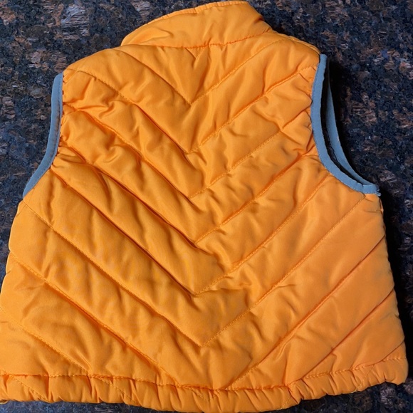 DKNY Orange & Gray Puffer Vest - Sz 12 months - Picture 3 of 5